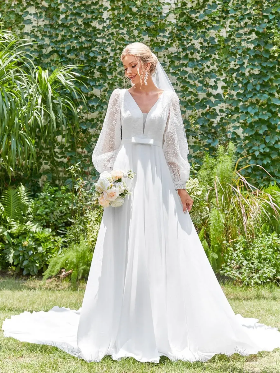 Vestido De Novia De Malla En Contraste Escote V De Manga - Imagen 4